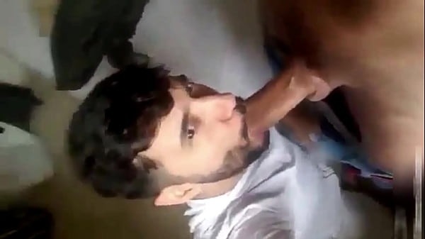 Tom Fred tasties Jim'_s dick