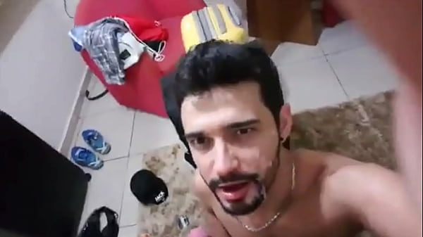 MARCOS GOIANO - Amateur blowjob pissed off sucking cock