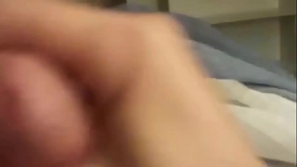 Jacking off and coming in bed