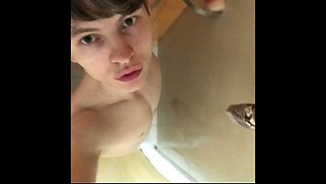 (Risky) Hot Stud Masturbate in Shower at the Gym /BIG DICK (23cm)/Huge Load