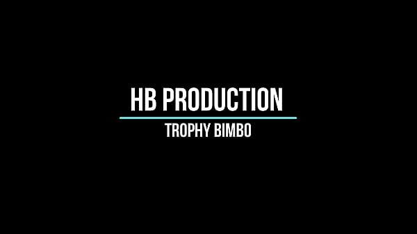 Trophy Bimbo