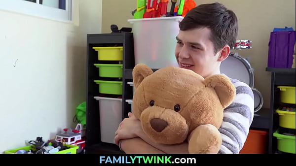 FamilyTwink - Pretty Boy Pampered by his Step Father - Dakota Lovell, Trent Summers