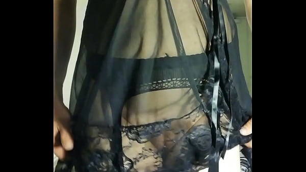 I make my bitch at the hotel I fuck my ass with my toys