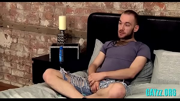 Lustful homo enjoys cock in hands