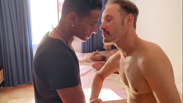 A motorcycle courier arrived to strengthen brotherhood among the gifted