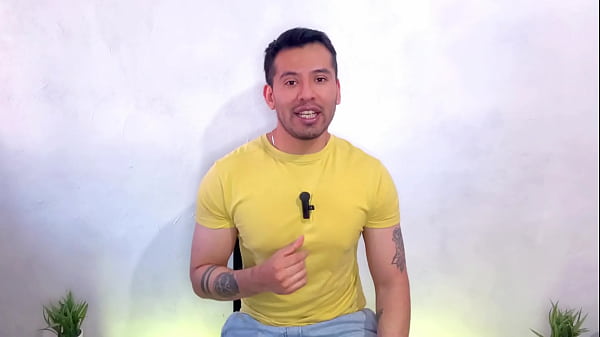 Gifted young bricklayer penetrates his father's straight bricklayer best friend! sexual story,