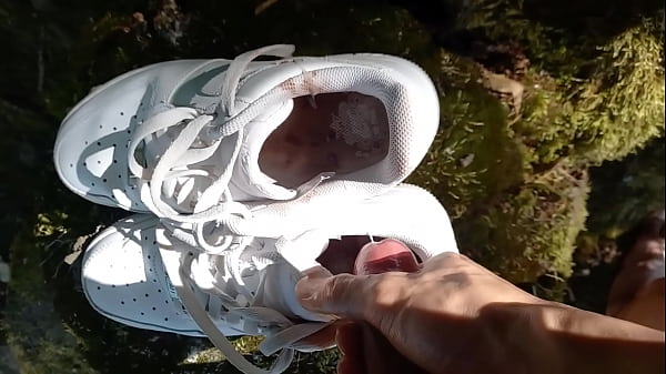 Twink jerks off his cock, squirts cum in dirty smelly shoes, into white sneakers, Nike Air Force One AF1, it'_s a porn video for gay feet foot fetish lovers