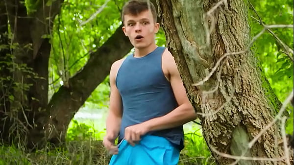 Shredded Stud Dante Colle Gets Fucked By Horny Airport Agent Jackson Traynor - TWINKPOP