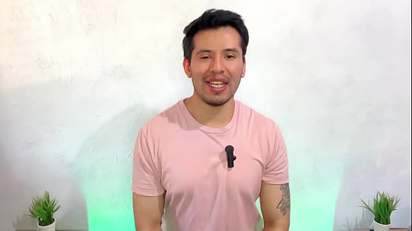 Straight friend gives oral sex to his best friend's 20cm big cock at work for the first time! sexual story