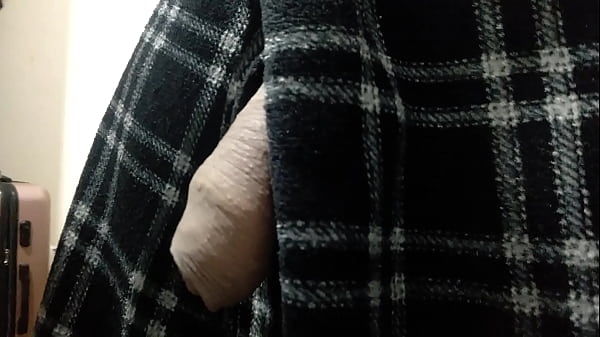 Yuri Ga&uacute_cho Cumming on Cam