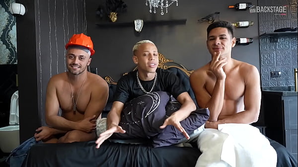 Behind the Scenes - L&eacute_o Felipo &amp_ Cacio Paix&atilde_o &amp_ Lucas Ferrari - Bareback (Tes&atilde_o na Manuten&ccedil_&atilde_o)