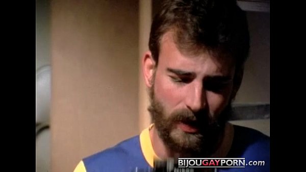 Al Parker &amp_ Leo Ford in GAMES (1983)